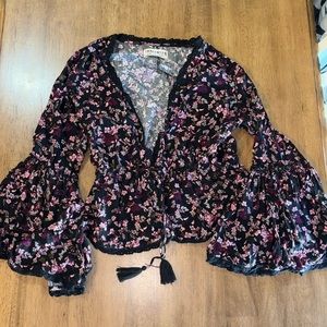 Idyllwind Wrap Top Size Medium